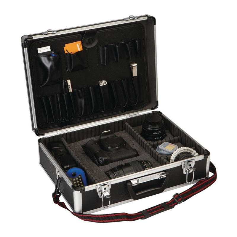 VOYAGER 18 in. x 6 in. x 13 in. Black Aluminum Case